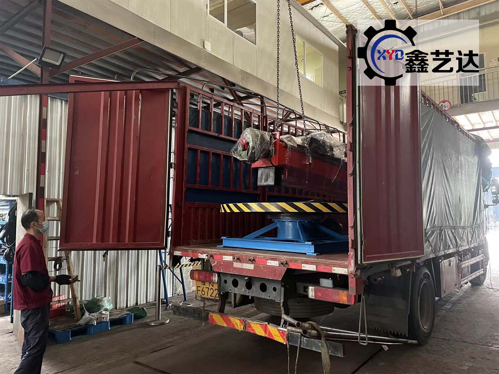 臨海客戶【工業罐體拋磨機】順利發貨